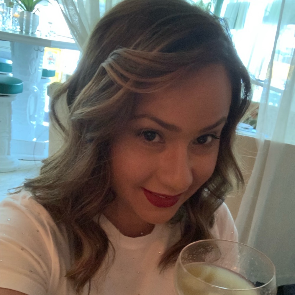 Meet your Posher, Sara